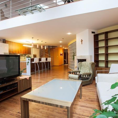Apartmany Kolegium Prešov Esterno foto