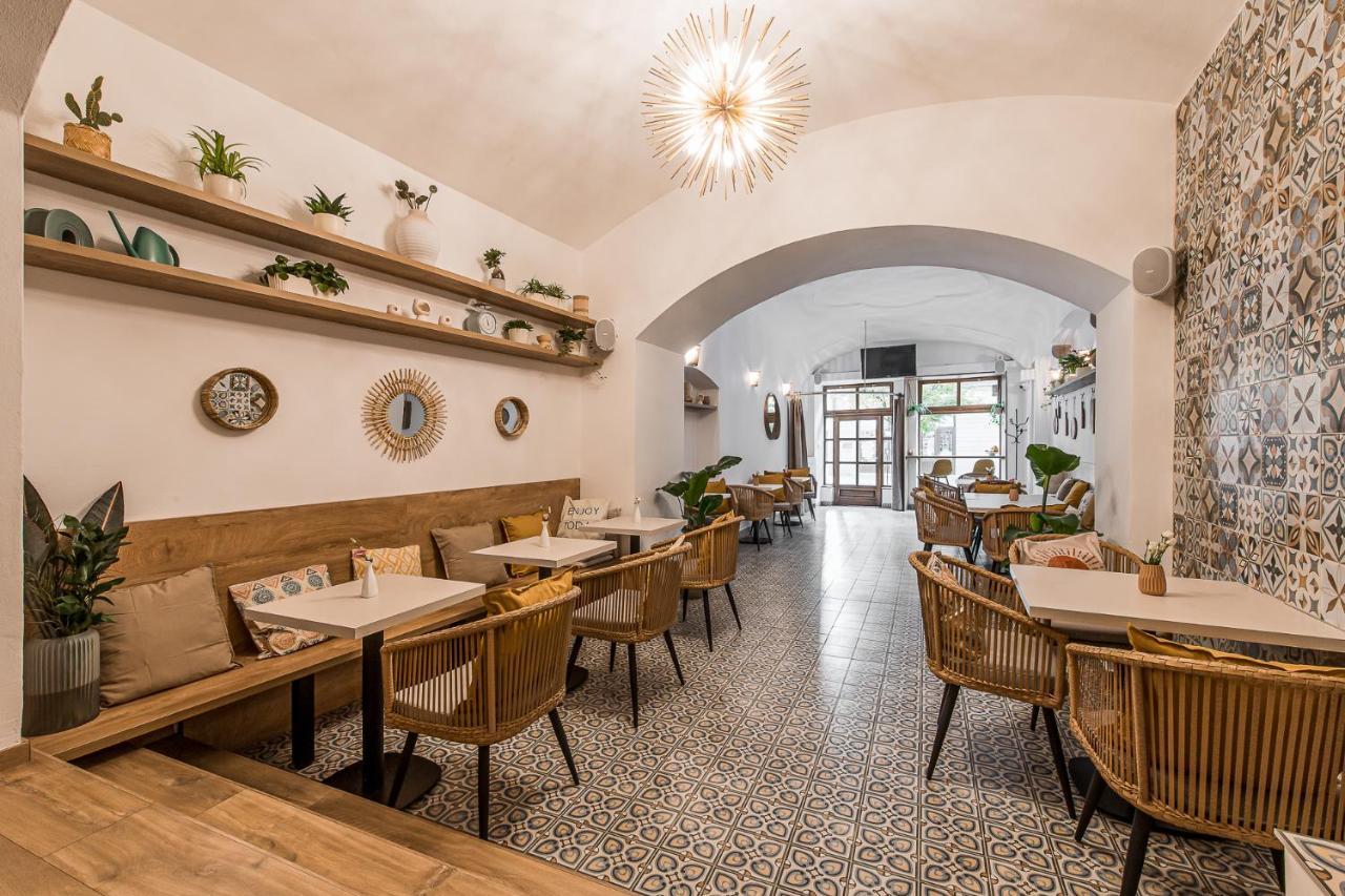 Apartmany Kolegium Prešov Esterno foto